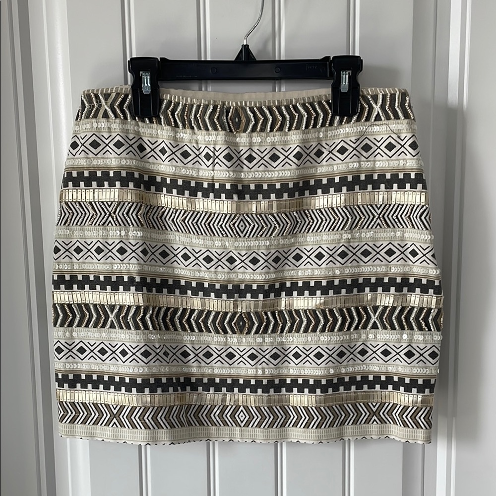 Chelsea & Violet Embellished Patterned Mini Skirt (size XS)